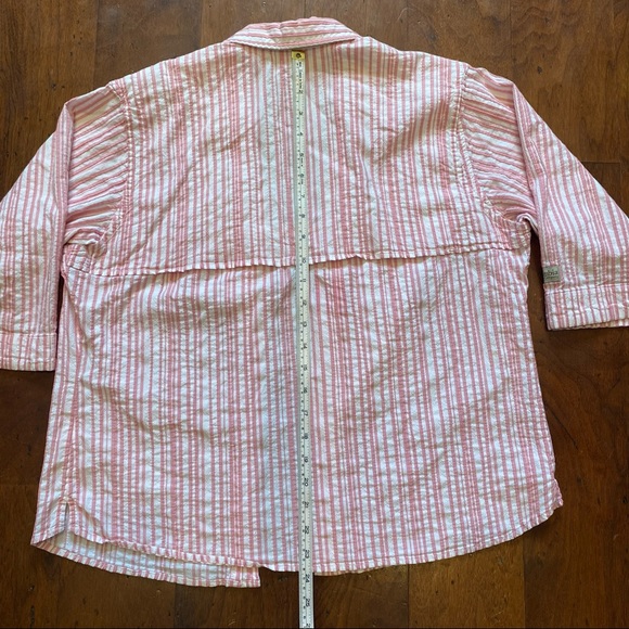 Columbia Women’s, 3/4 Sleeve Button Down Collared Shirt White and Pink Striped - Picture 7 of 7
